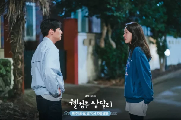 Shin Hye Sun Khawatirkan Ji Chang Wook Saat Syuting Adegan Bertengkar Untuk 'Welcome To Samdal-Ri'