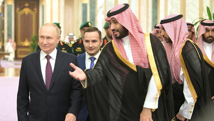 Bertebaran Pujian dari Putin saat Bertemu Putra Mahkota Arab Saudi