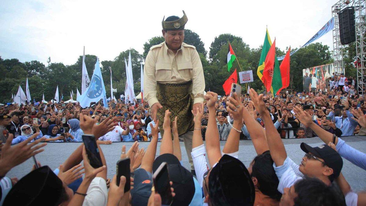Kampanye di Batam, Prabowo Ajak Warga Berdoa Demi Kemerdekaan Palestina