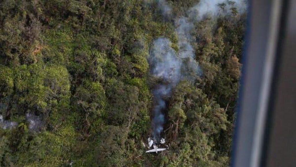 Fakta Lokasi Jatuhnya Pesawat Smart Air, Terlihat Kepulan Asap di Tengah Hutan yang Berbukit-bukit