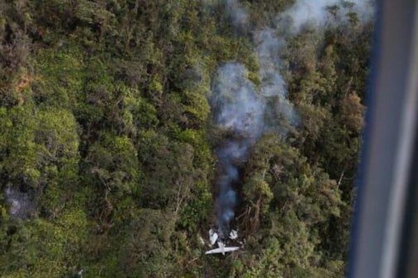 Fakta Lokasi Jatuhnya Pesawat Smart Air, Terlihat Kepulan Asap di Tengah Hutan yang Berbukit-bukit