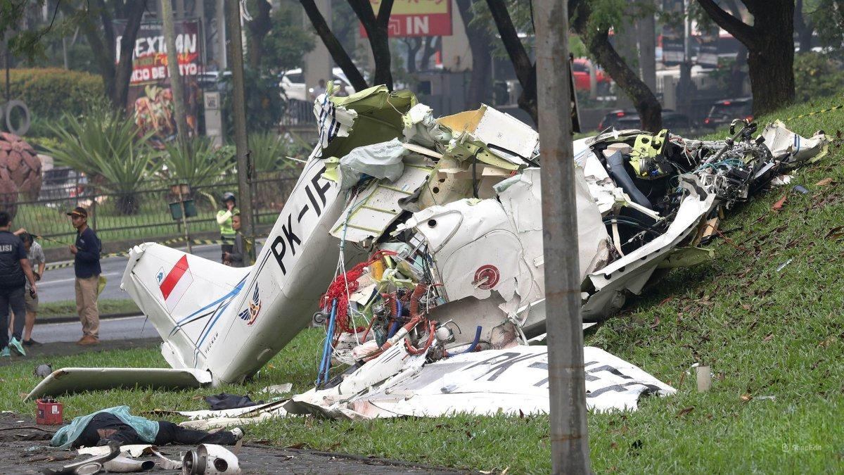 UPDATE Pesawat Jatuh di BSD Serpong, Polisi Bakal Minta Klarifikasi Indonesia Flying Club
