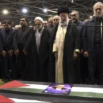 Pemimpin Iran Ayatollah Ali Khamenei dikabarkan tengah sakit parah setelah terjadinya serangan Israel ke negara tersebut.