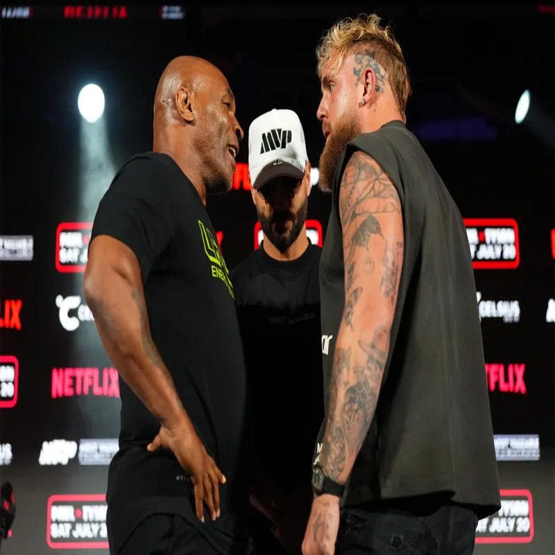 jake paul face off dengan mike tyson