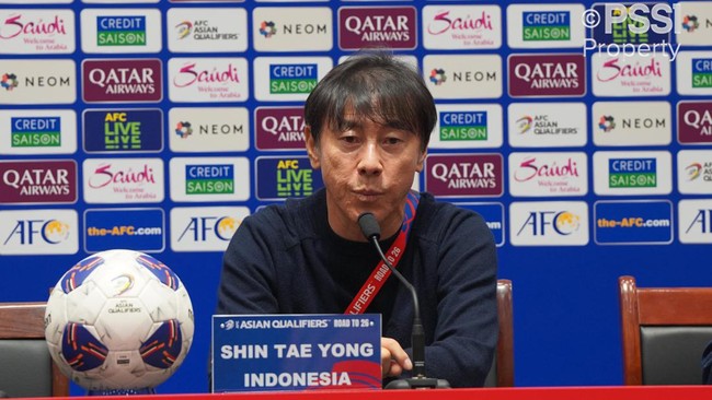 Pelatih Shin Tae Yong buka-bukaan soal kekalahan 1-2 Timnas Indonesia dari China pada pertandingan keempat Grup C babak ketiga Kualifikasi Piala Dunia 2026, Selasa (15/10).