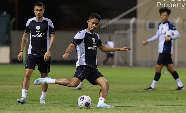 Timnas Indonesia akan menjalani laga ketiga dalam ronde ketiga Kualifikasi Piala Dunia 2026 dengan menghadapi Bahrain di Stadion Nasional Bahrain, Riffa. Berikut jadwal siaran langsung Timnas Indonesia vs Bahrain.