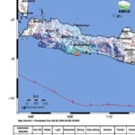 Gempa magnitudi 5,2 mengguncang Pangandaran, Jawa Barat pada pukul 08.41 WIB, Rabu, (13/11/2024). Badan meteorologi Klimatologi dan Geofisika (BMKG) menyebutkan, lokasi gempa Pangandaran ini berada pada koordinat 8.47 Lintang Selatan,107.81 Bujur Timur, dengan episenter gempa berada di laut 114 km barat daya Kabupaten Pangandaran Jabar.