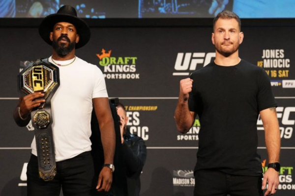 Jelang pertarungan UFC 309, para penggemar MMA disuguhkan dengan duel seru antara Jon Jones dan Stipe Miocic. Kedua petarung kelas berat ini akan bertarung di Madison Arena pada Minggu, 17 November 2024.