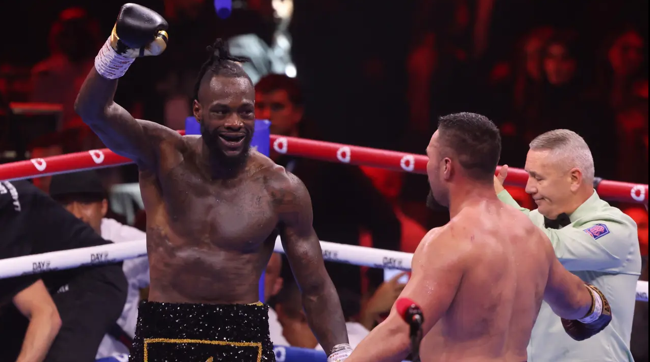 Mantan juara dunia kelas berat WBC, Deontay Wilder, menyatakan kesiapannya untuk melawan petarung PFL Francis Ngannou. Dilansir dari Bleacher Report, Wilder membuka peluang tersebut setelah pulih dari cedera bahu.