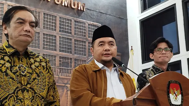 beritanana4d.com, Jakarta - Komisi Pemilihan Umum (KPU) RI menyampaikan bahwa pasangan calon kepala daerah tunggal yang kalah melawan kotak kosong dapat maju kembali dalam Pilkada ulang. Nantinya akan ada pasangan calon kepala daerah baru yang ikut dalam kontestasi tersebut.